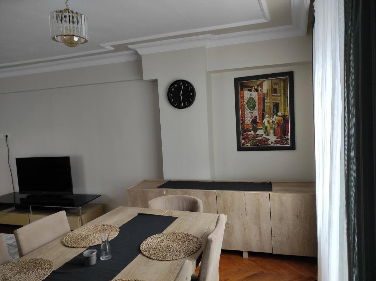 Ferienwohnung 5 Minutes To Subway Istanbul Exterior foto