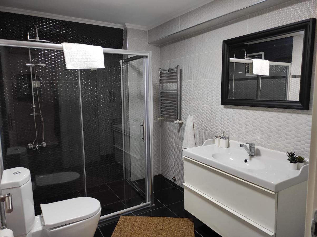 Ferienwohnung 5 Minutes To Subway Istanbul Exterior foto